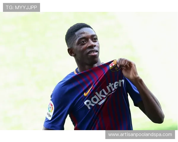 奥斯曼·登贝莱:对比萨卡——稳定性与突破能力对比 奥斯曼·登贝莱:对比萨卡——稳定性与突破能力对比