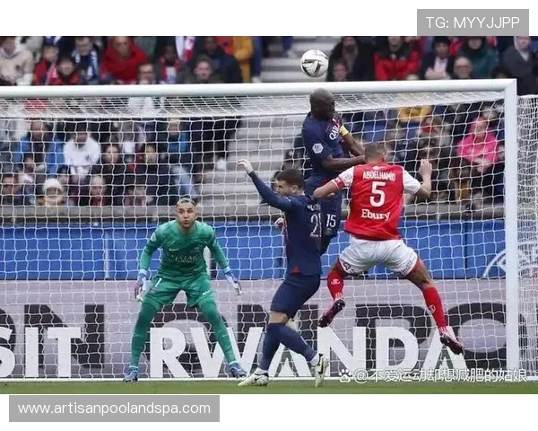 巴黎防线稳定性不足对球队联赛争冠形势构成影响 巴黎防线稳定性不足对球队联赛争冠形势构成影响