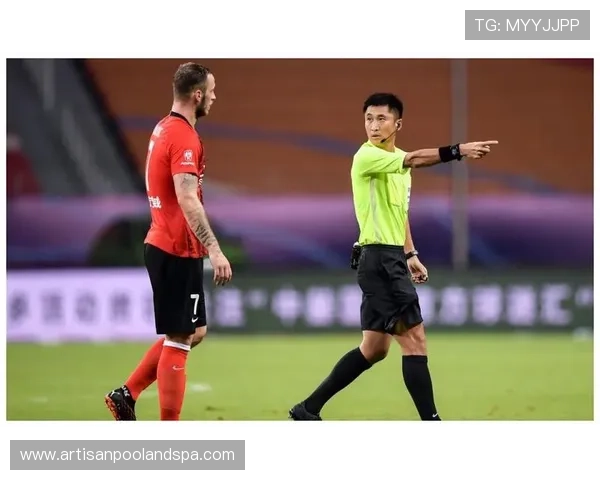 非法挡拆是违例还是犯规？裁判如何判定关键点